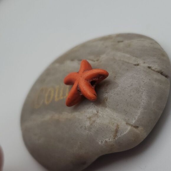 Orange sunset starfish charm - Picture 2 of 2
